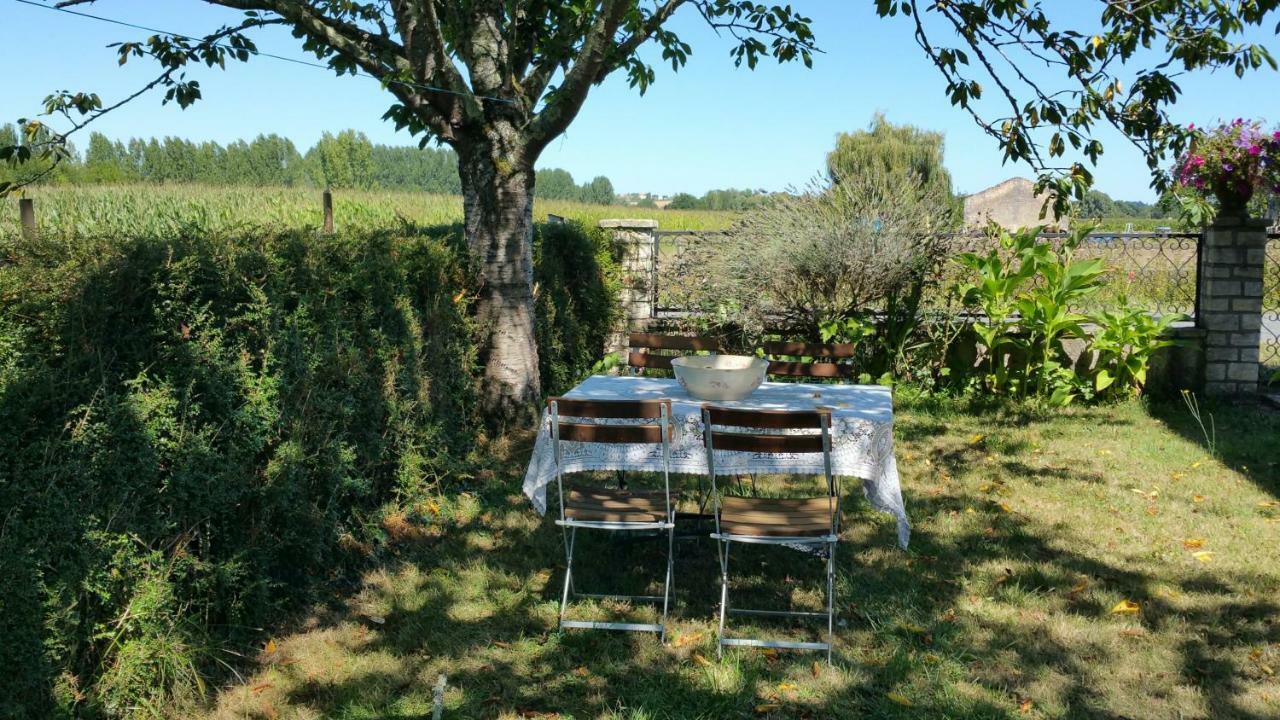B&B Le Savoir Vivre Bonnes  Экстерьер фото